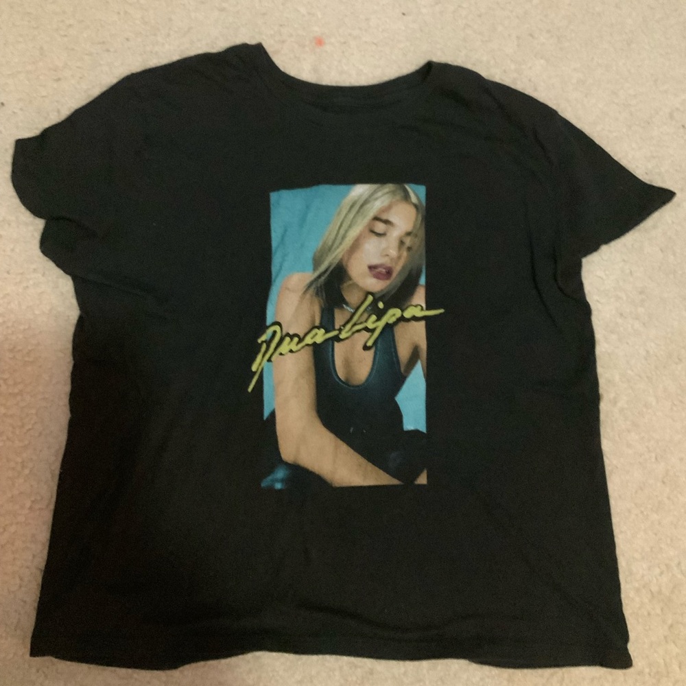 dua lipa black graphic tee